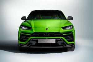 Lamborghini Urus Pearl Capsule в цвете Verde Mantis Green