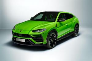 Lamborghini Urus Pearl Capsule в цвете Verde Mantis Green