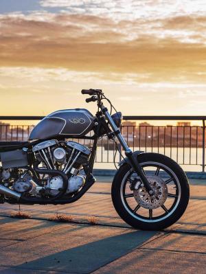 Harley-Davidson Shovelhead by Keino Cycles