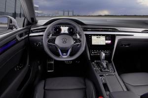 Volkswagen Arteon R 2020 года