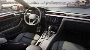 Volkswagen Arteon R-Line 2020 года