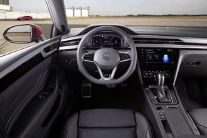 Volkswagen Arteon Shooting Brake eHYBRID R-Line 2020 года