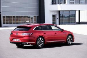 Volkswagen Arteon Shooting Brake eHYBRID R-Line 2020 года
