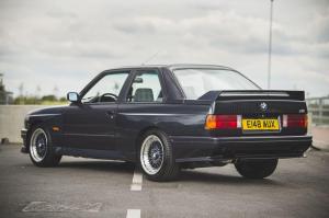 BMW M3 Evolution II 1988 года, в цвете Macau Blue, The Market