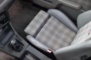 BMW M3 Evolution II 1988 года, в цвете Macau Blue, The Market