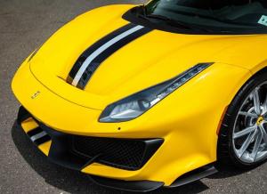 Ferrari 488 Pista 2019 года, в цвете Modena Yellow, Bring A Trailer