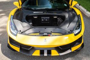Ferrari 488 Pista 2019 года, в цвете Modena Yellow, Bring A Trailer