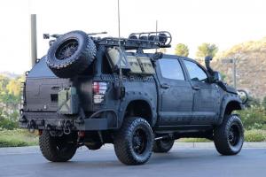Toyota Tundra CrewMax 4x4 Zombie Apocalypse 2013 года, Bring A Trailer