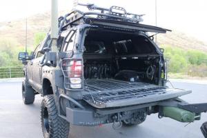 Toyota Tundra CrewMax 4x4 Zombie Apocalypse 2013 года, Bring A Trailer