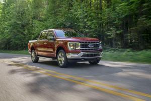 Ford F-150 Lariat SuperCrew 2020 года