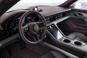 Porsche Taycan 2020 года