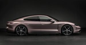 Porsche Taycan 2020 года