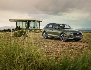 Audi Q5 40 TDI Quattro S-Line 2020 года