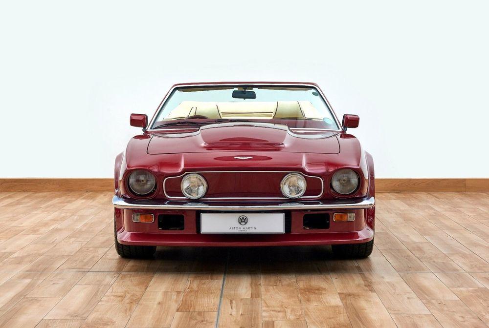 Продается «футбольный» Aston Martin