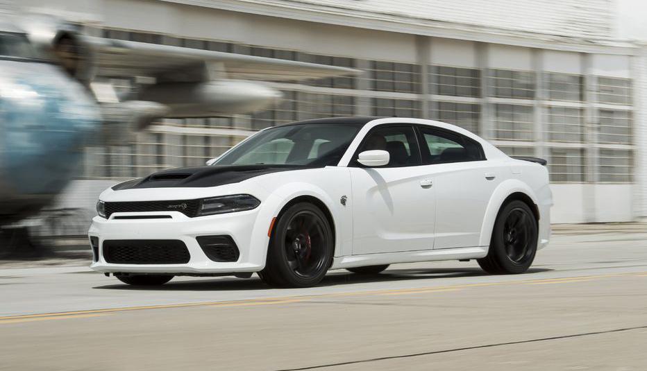 808-сильный Charger SRT Hellcat Redeye: еще одна новинка от Dodge