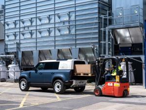 Land Rover Defender Hard Top 2020 года
