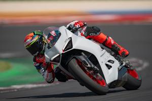 Ducati Panigale V2 2020 года, в цвете White Rosso