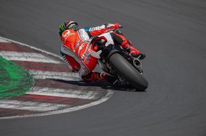 Ducati Panigale V2 2020 года, в цвете White Rosso