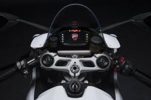 Ducati Panigale V2 2020 года, в цвете White Rosso