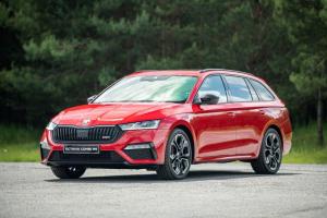 Skoda Octavia RS Combi 2020 года