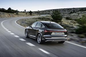Audi e-tron S Sportback 2020 года