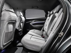 Audi e-tron S Sportback 2020 года