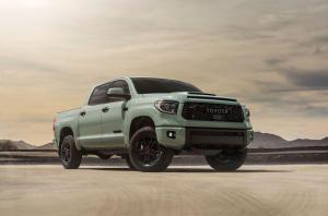 Toyota Tundra TRD Pro CrewMax 2020 года в цвете Lunar Rock