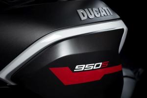 Ducati Multistrada 950 S GP White 2020 года