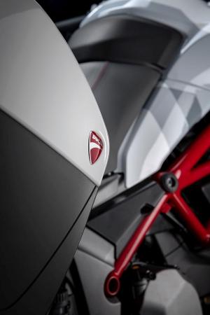 Ducati Multistrada 950 S GP White 2020 года