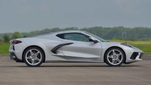 Chevrolet Corvette Stingray Convertible (C8) 2020 года
