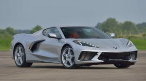 Chevrolet Corvette Stingray Convertible (C8) 2020 года