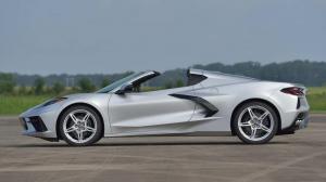 Chevrolet Corvette Stingray Convertible (C8) 2020 года