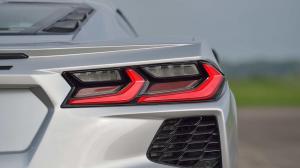 Chevrolet Corvette Stingray Convertible (C8) 2020 года