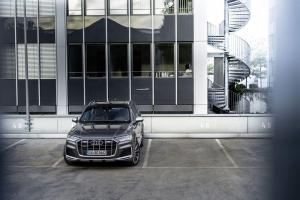Audi SQ7 TFSI 2020 года