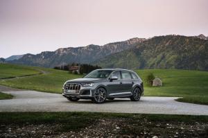 Audi SQ7 TFSI 2020 года