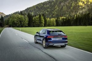 Audi SQ8 TFSI 2020 года