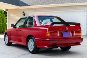 BMW M3 Coupe 1988 года, Bring A Trailer