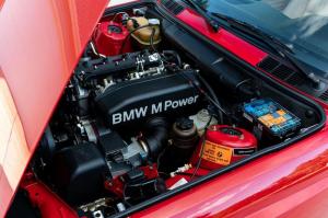 BMW M3 Coupe 1988 года, Bring A Trailer