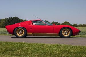 Lamborghini Miura P400 SV 1972 года, Silverstone Auctions