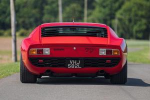 Lamborghini Miura P400 SV 1972 года, Silverstone Auctions