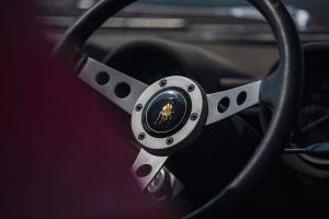 Lamborghini Miura P400 SV 1972 года, Silverstone Auctions