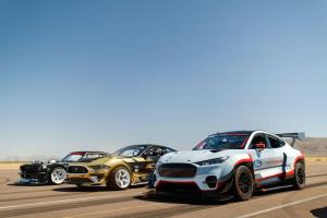 Ford Mustang Mach-E 1400 Prototype 2020 года