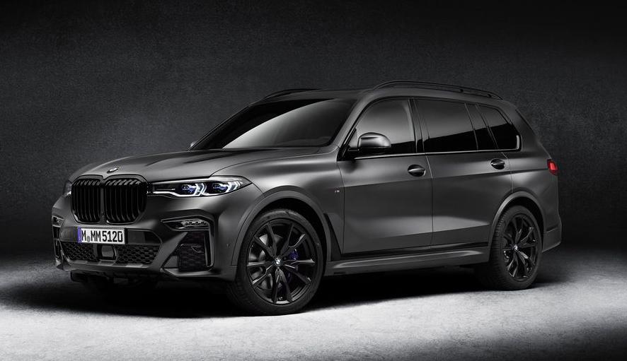 Еще одно черное исполнение: BMW X7 Dark Shadow Edition