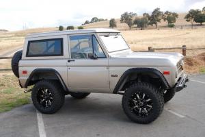 Ford Bronco Wagon by Hutch Broncos 1970 года, Bring a Trailer