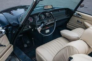 Citroen DS21 Decapotable Coachwork by Henry Chapron 1970 года, Silverstone Auctions