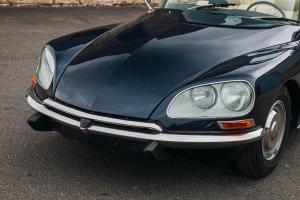 Citroen DS21 Decapotable Coachwork by Henry Chapron 1970 года, Silverstone Auctions