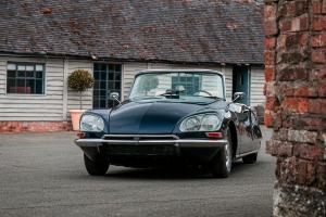 Citroen DS21 Decapotable Coachwork by Henry Chapron 1970 года, Silverstone Auctions