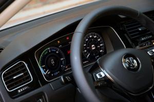 Volkswagen e-Golf by XXX-Performance 2020 года