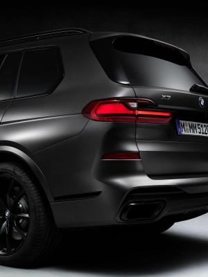 BMW X7 M50i Edition Dark Shadow 2020 года