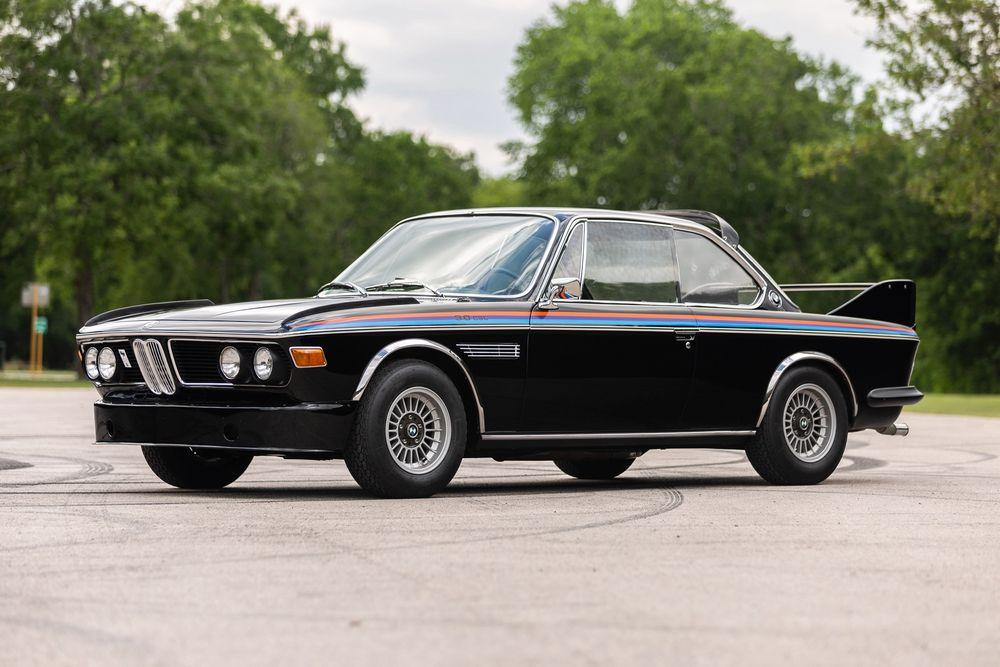 Бэтмобиль BMW 3.0 CSL Е9 1972 года в очередной раз выставили на продажу